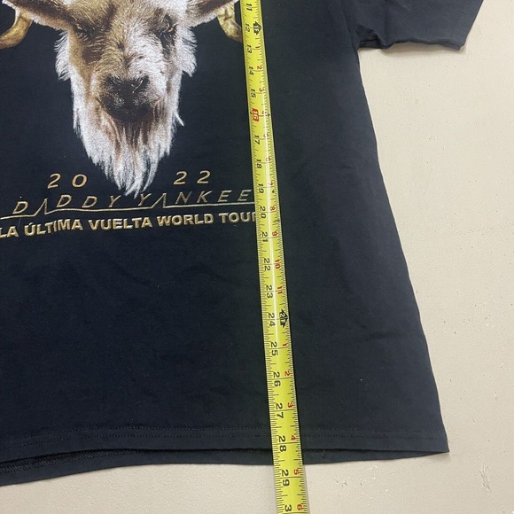 Daddy Yankee Legendaddy 2022 Tour Shirt Size Large - Picture 2 of 5